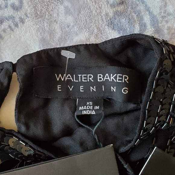 Black dress by Walter Baker Evening - Picture 11 of 15